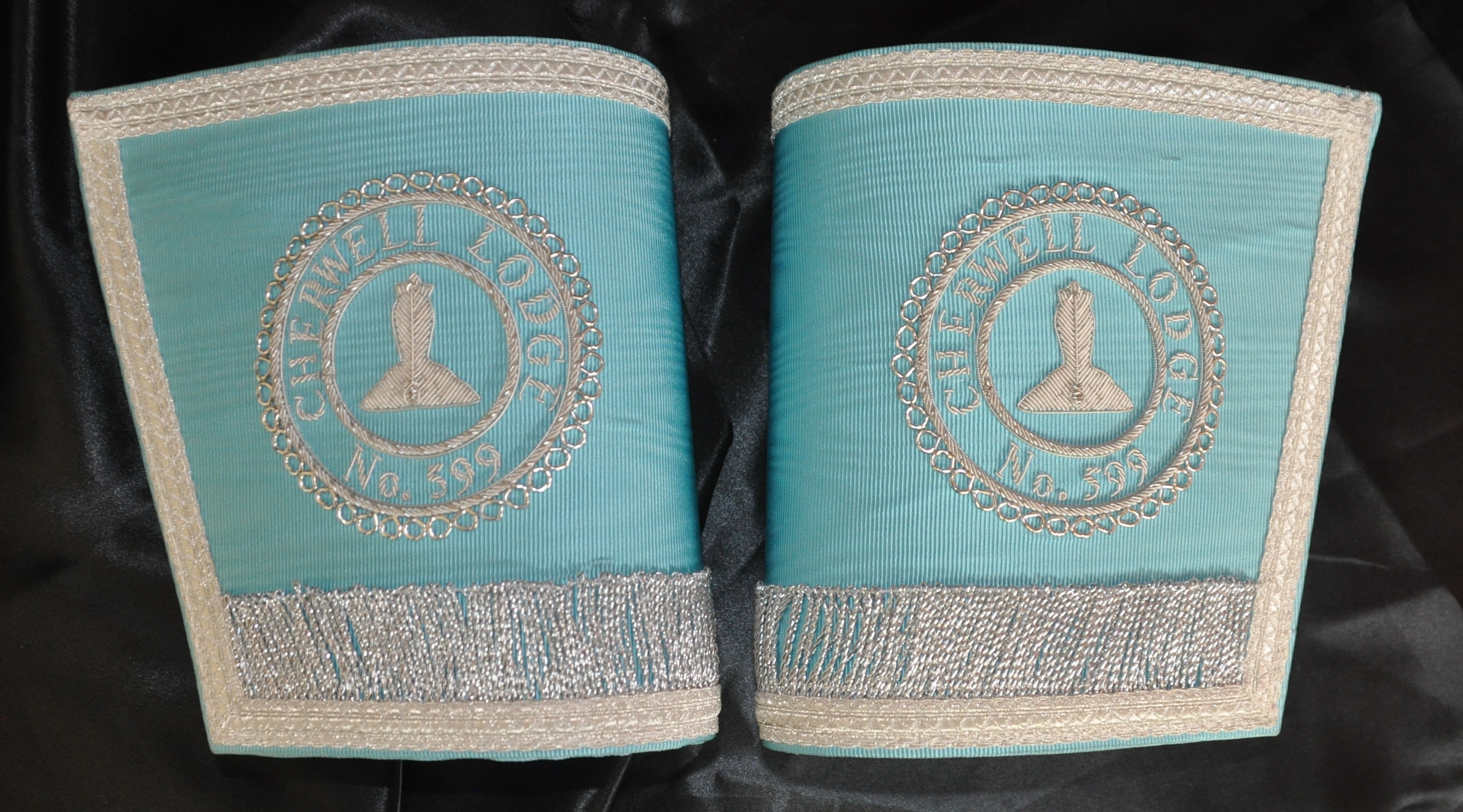 Craft Lodge Officers Gauntlets with Lodge Name & No. - Click Image to Close
